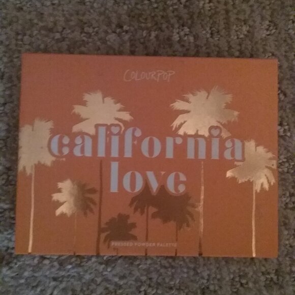 Eyeshadow Palette - Picture 1 of 2